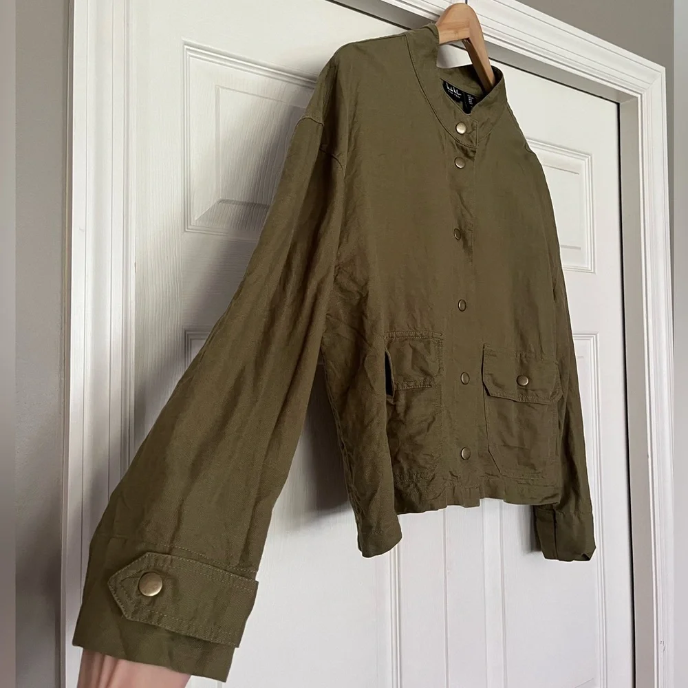 {Nicole Miller} Linen Blend Jacket in Olive Green - Womens XL